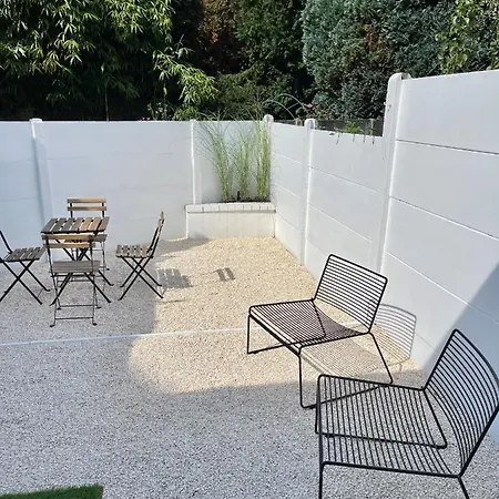 Lägenhet Unique Luxury With Cosy Garden! *
