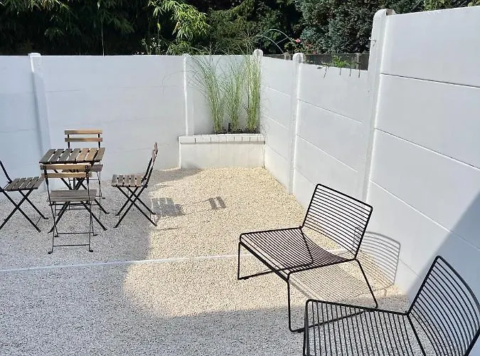 דירה Unique Luxury With Cosy Garden! *