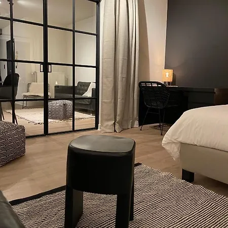 Unique Luxury With Cosy Garden! * Gent